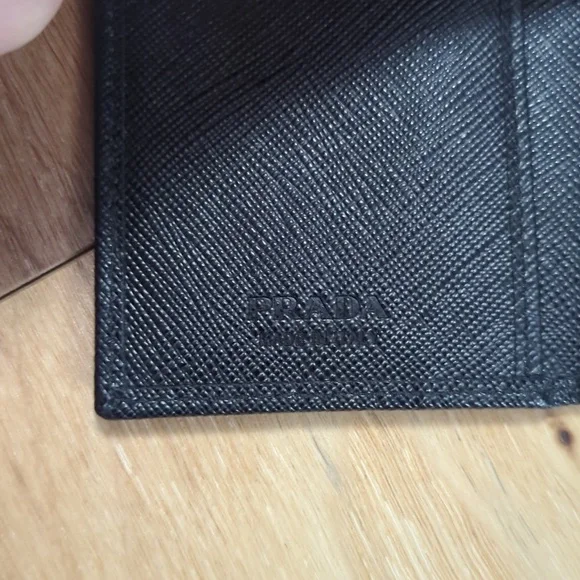 Prada Saffiano Card Case - Like New - Black - AUTHENTIC